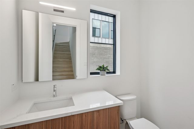 1775 Novela Way, Dallas, TX 75215