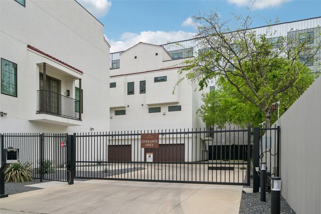 1775 Novela Way, Dallas, TX 75215