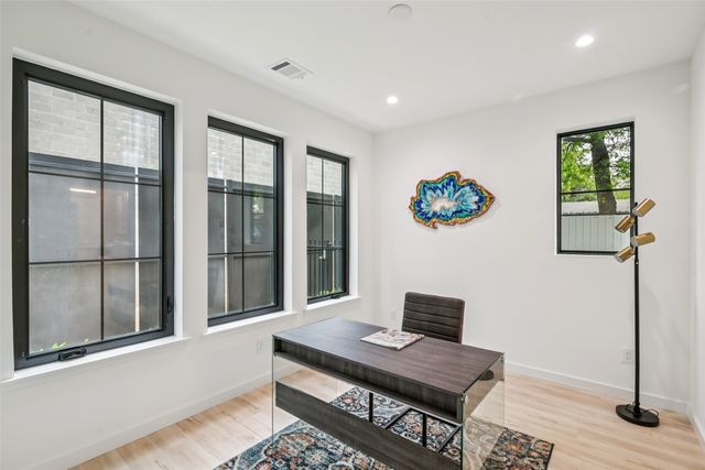 1775 Novela Way, Dallas, TX 75215