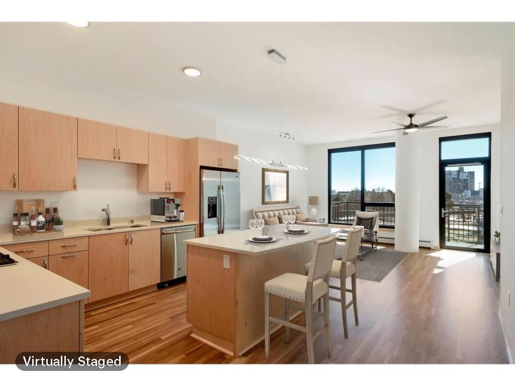 1240 2nd Street S 325, Minneapolis, MN 55415 — exterior