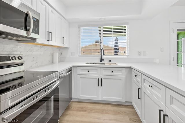 405 Scenic Dr Drive, Henderson, NV 89002