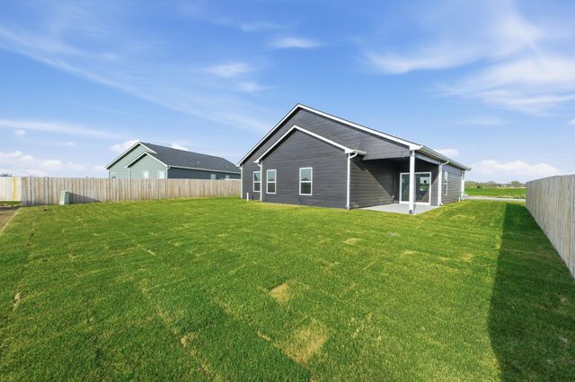 355 N Woodstone St, Derby, KS 67037