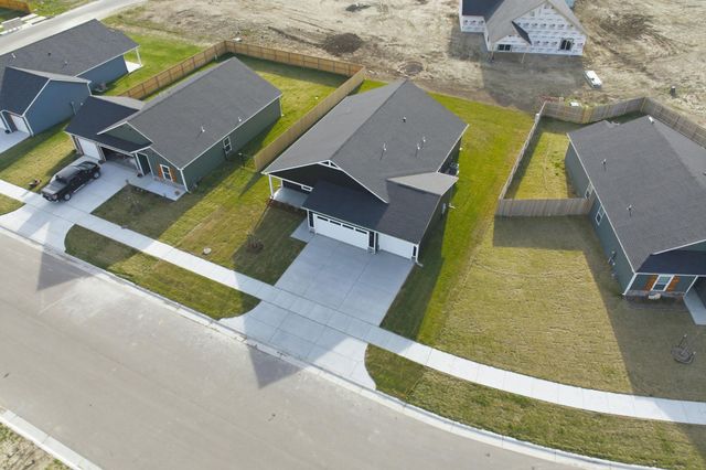 355 N Woodstone St, Derby, KS 67037