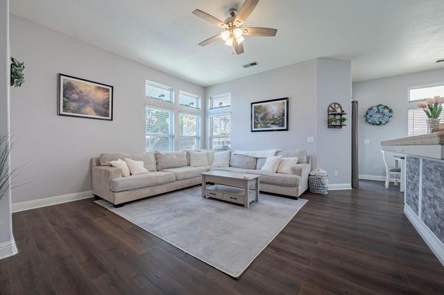 2657 Peanut, Madera, CA 93637