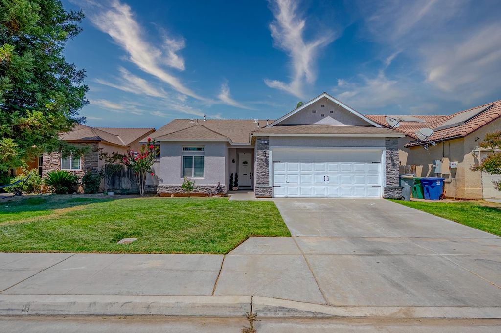 Image 1 of property listing at 2657 Peanut, Madera, CA 93637