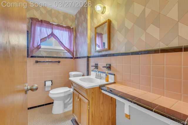 1701 Wellesley Street, Inkster, MI 48141