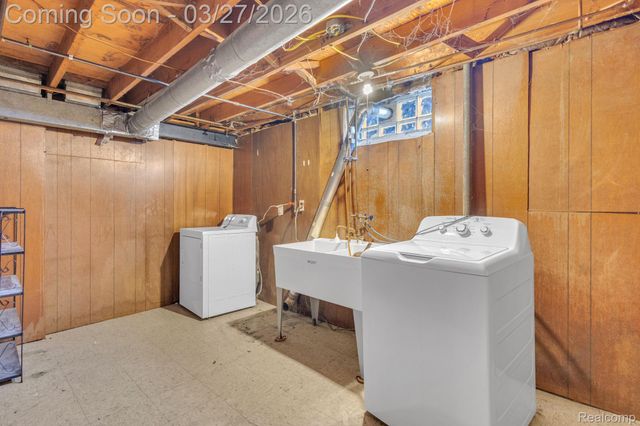 1701 Wellesley Street, Inkster, MI 48141