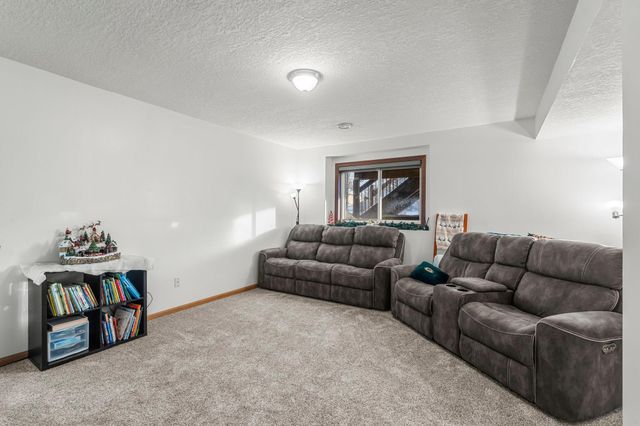 4862 190th Street W, Farmington, MN 55024