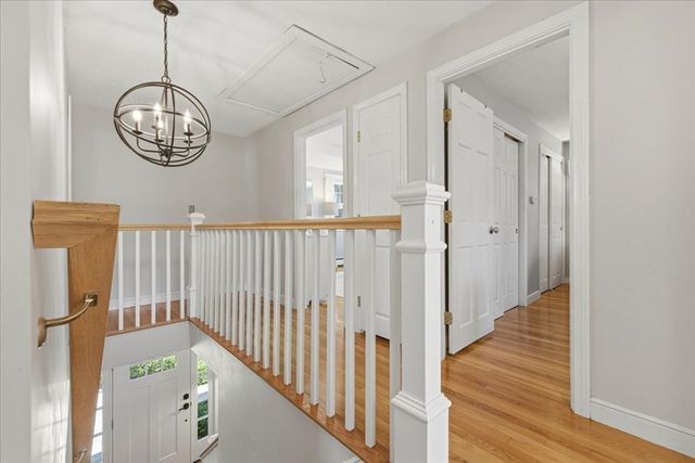 7 Lawrence Cir, Medfield, MA 02052