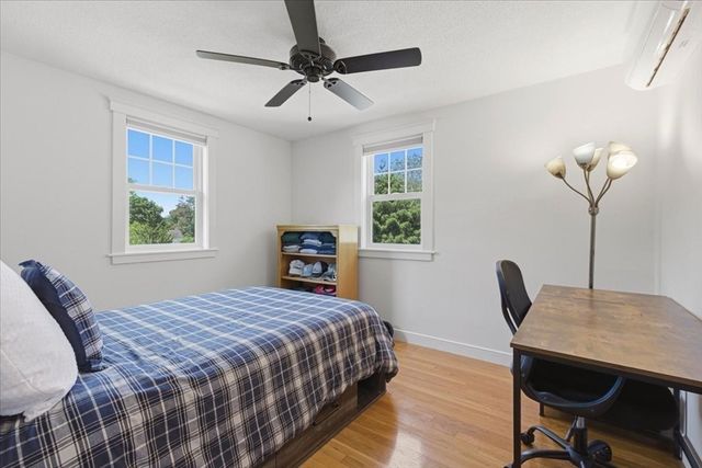 7 Lawrence Cir, Medfield, MA 02052