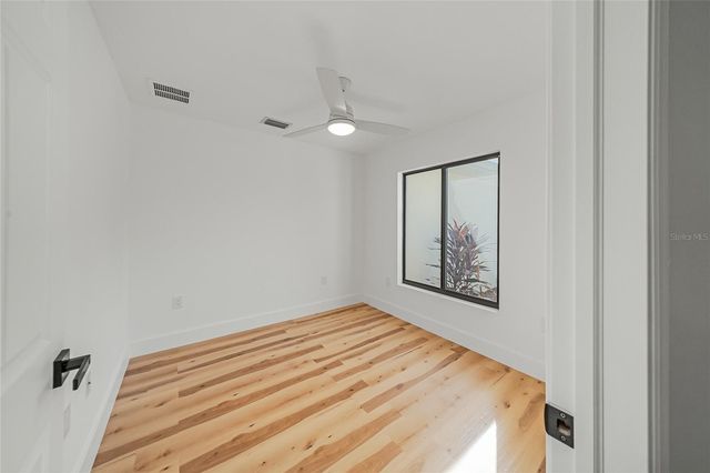 15460 CHAMBERLAIN BOULEVARD, Port Charlotte, FL 33953