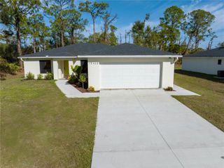 15460 CHAMBERLAIN BOULEVARD, Port Charlotte, FL 33953