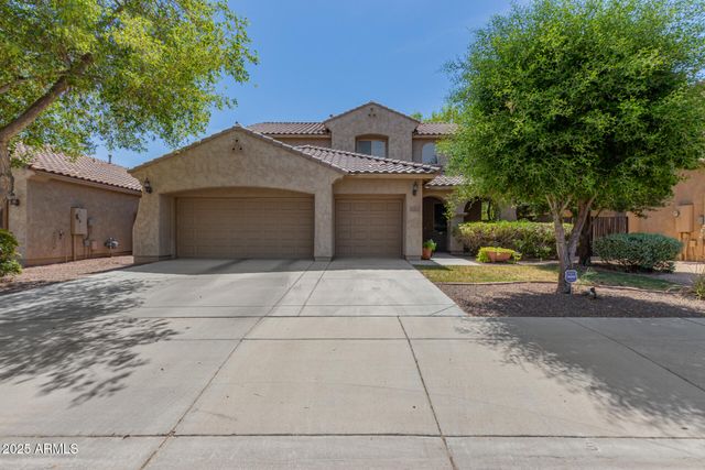 8718 N 180TH Drive, Waddell, AZ 85355