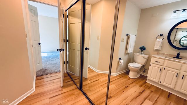 2829 Somerset Bay, Indianapolis, IN 46240