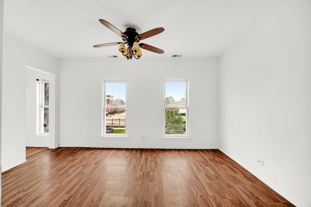 133 S 7th Avenue, Maywood, IL 60153