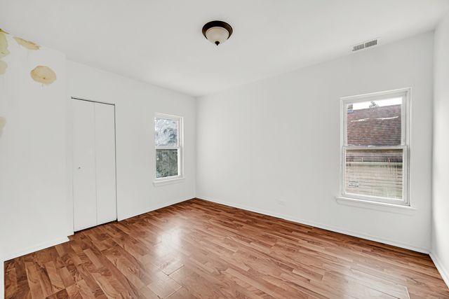 133 S 7th Avenue, Maywood, IL 60153