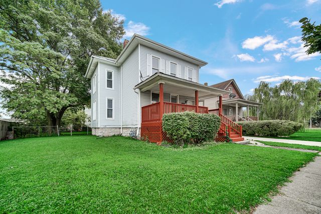 133 S 7th Avenue, Maywood, IL 60153