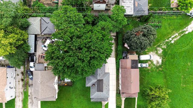 133 S 7th Avenue, Maywood, IL 60153