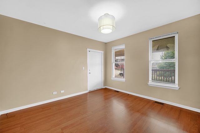 133 S 7th Avenue, Maywood, IL 60153