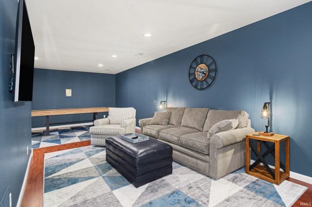 21654 W Ireland Road, South Bend, IN 46614