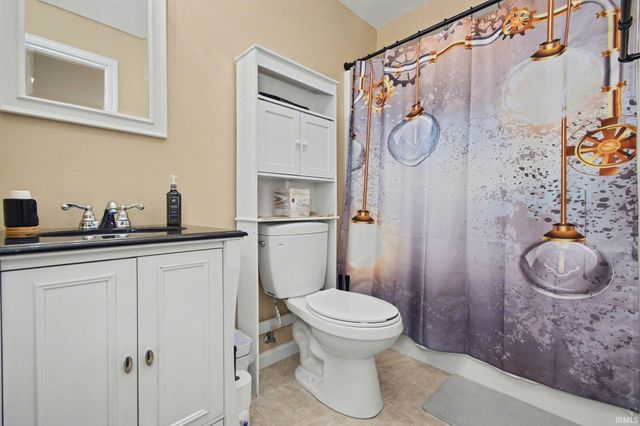 21654 W Ireland Road, South Bend, IN 46614