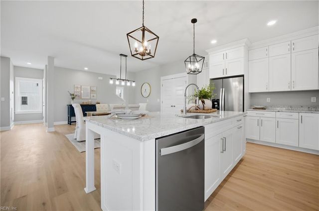 58 N Lawson RD, Poquoson, VA 23662