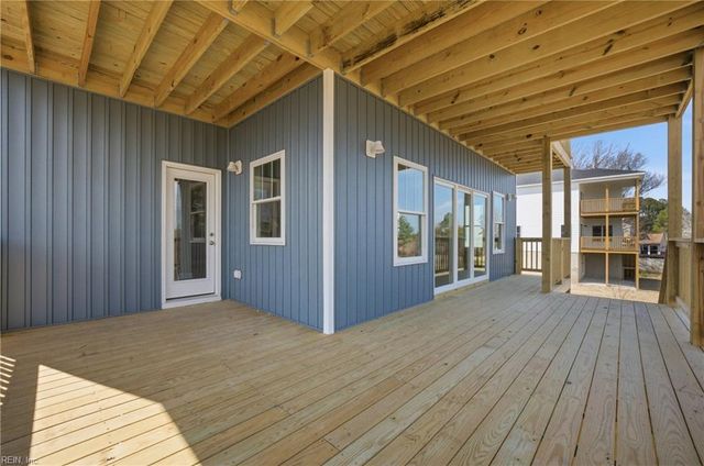 58 N Lawson RD, Poquoson, VA 23662