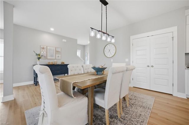 58 N Lawson RD, Poquoson, VA 23662