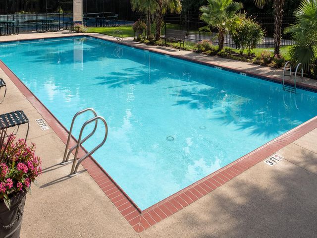 7110 Hayden Drive, Magnolia, TX 77354