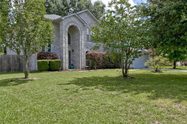 7110 Hayden Drive, Magnolia, TX 77354