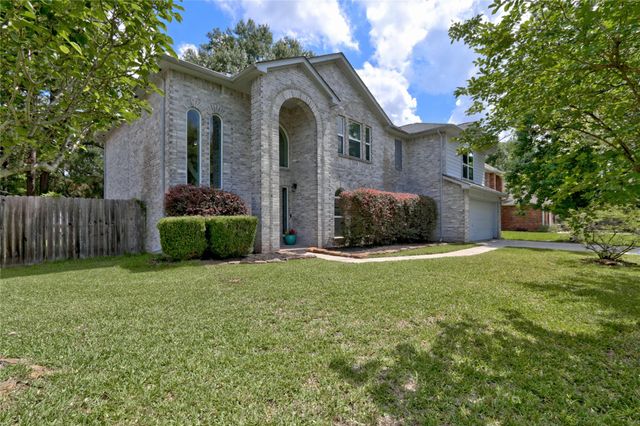 7110 Hayden Drive, Magnolia, TX 77354