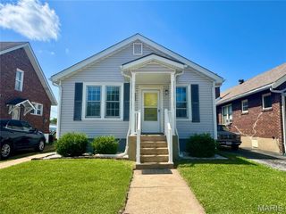 6328 Bradley Avenue, St Louis, MO 63139