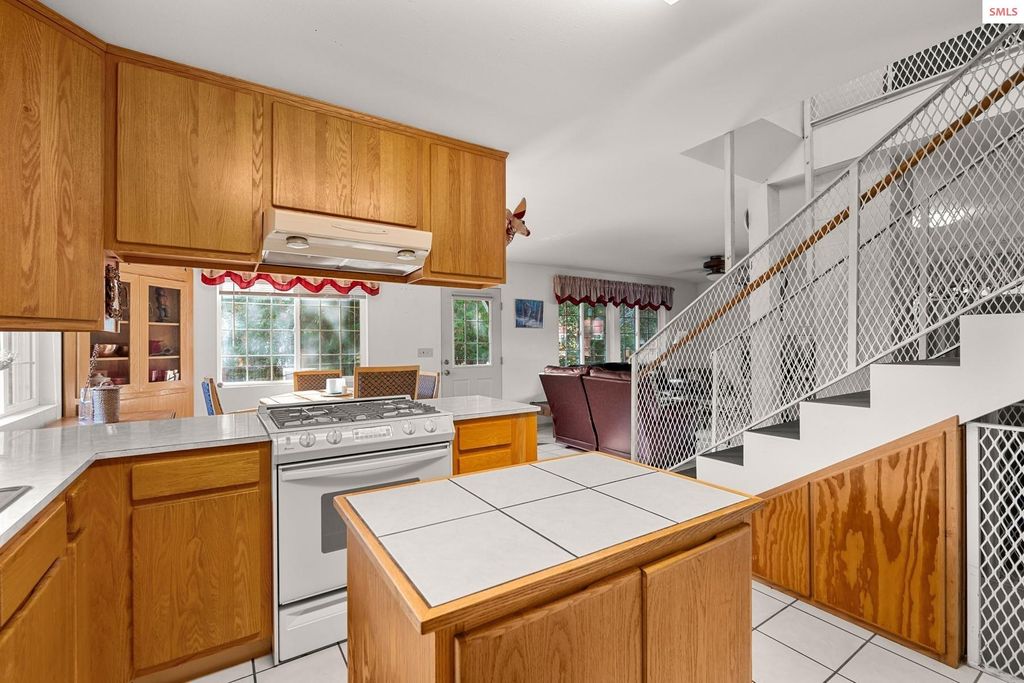 6684 Upper Pack River Rd, Sandpoint, ID 83864 photo 10