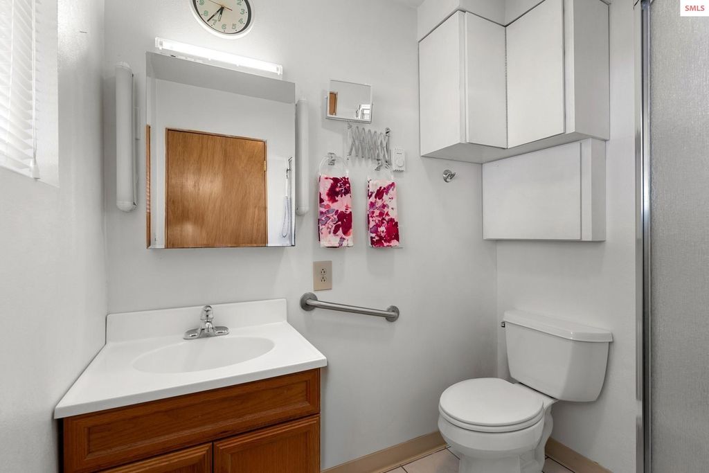 6684 Upper Pack River Rd, Sandpoint, ID 83864 photo 15