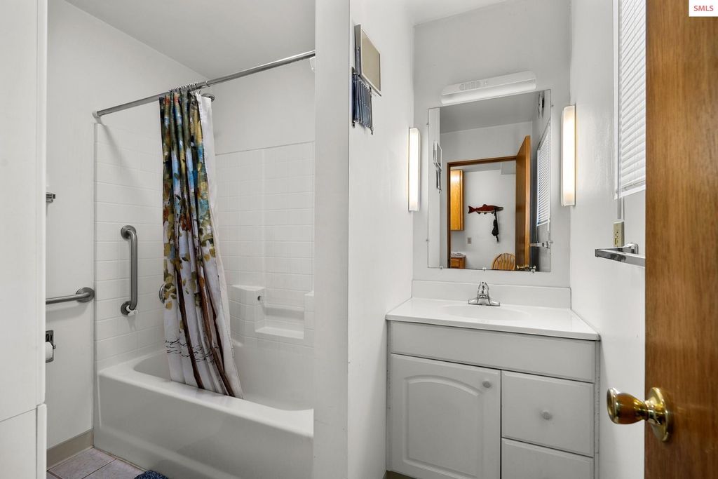 6684 Upper Pack River Rd, Sandpoint, ID 83864 photo 16