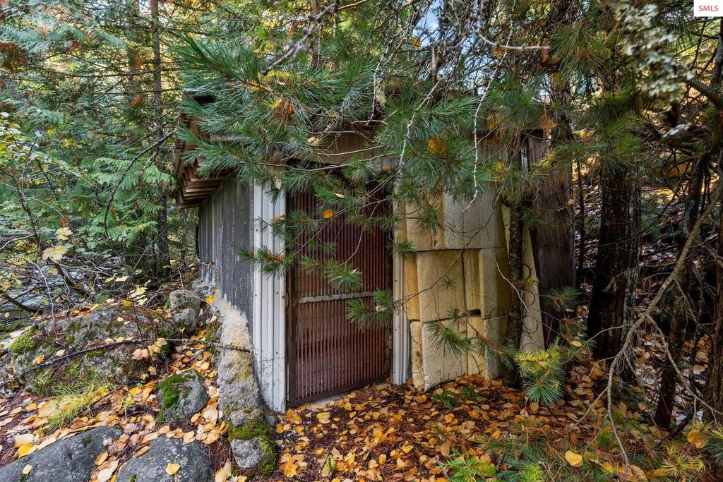 6684 Upper Pack River Rd, Sandpoint, ID 83864 photo 32