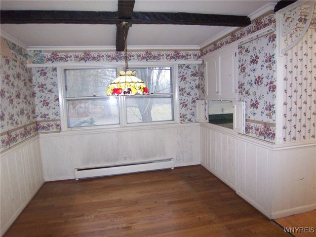 8 Lawrence Avenue, Pembroke, NY 14036