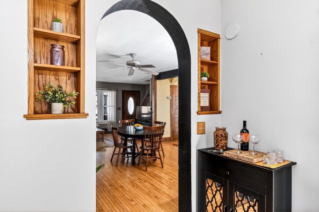 1137 Elizabeth Street, Madison, WI 53703