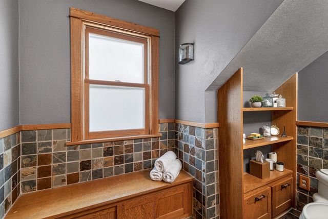 1137 Elizabeth Street, Madison, WI 53703