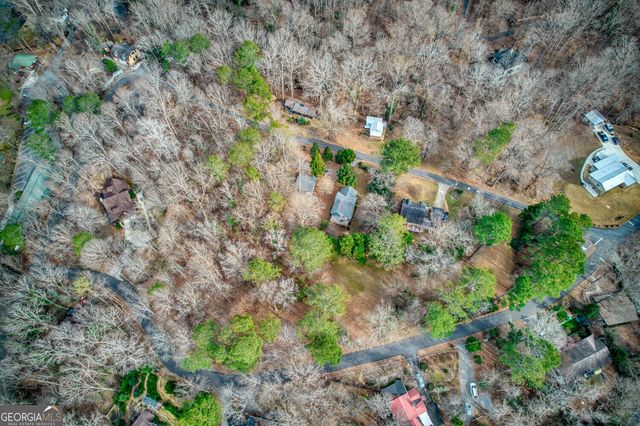 111 Maple, Roswell, GA 30075