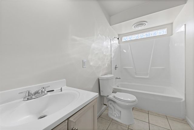 6512 Syracuse Street, Taylor, MI 48180