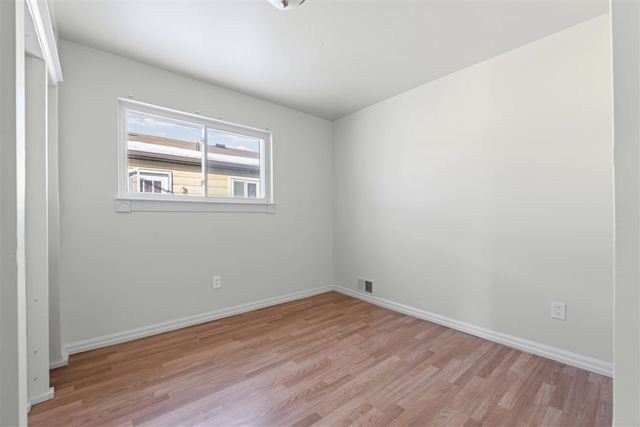 6512 Syracuse Street, Taylor, MI 48180