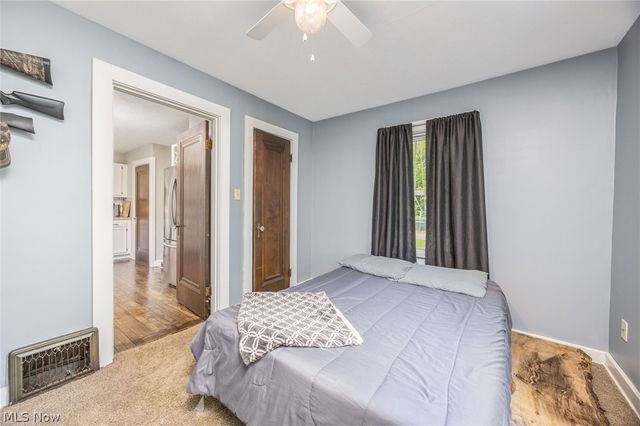 1324 Colegate Drive, Marietta, OH 45750