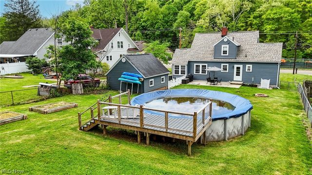 1324 Colegate Drive, Marietta, OH 45750