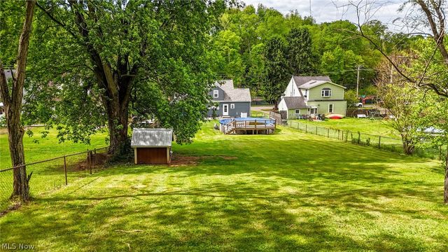 1324 Colegate Drive, Marietta, OH 45750