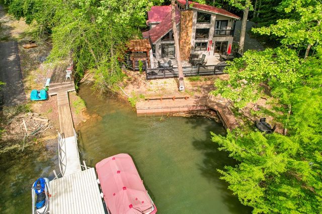 28 Rowland Pointe, Morganton, GA 30560