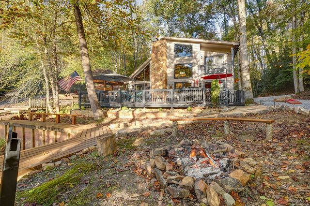 28 Rowland Pointe, Morganton, GA 30560
