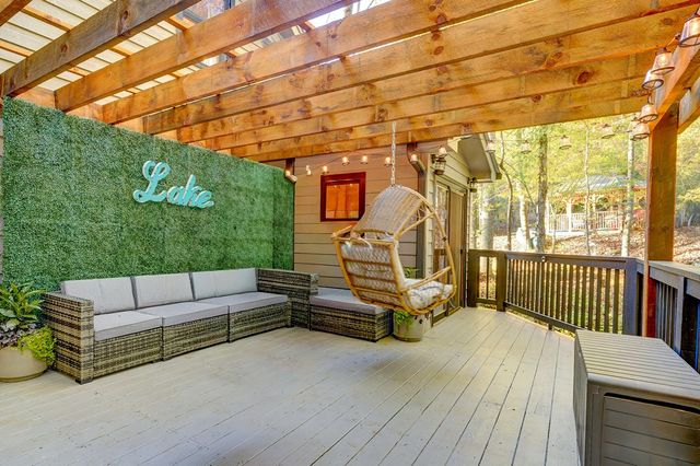 28 Rowland Pointe, Morganton, GA 30560