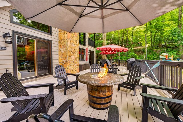 28 Rowland Pointe, Morganton, GA 30560