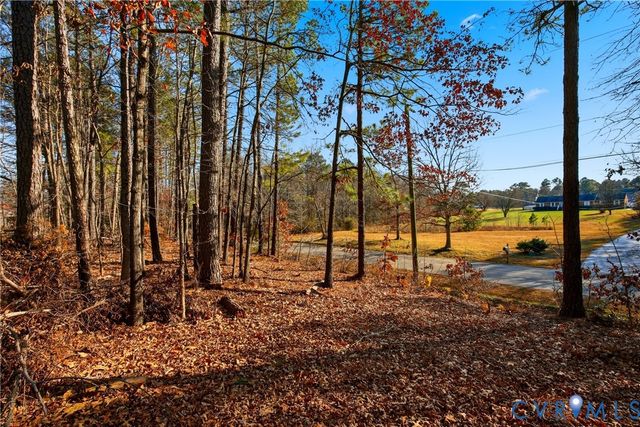 1675 Meadow Rd, Sandston, VA 23150